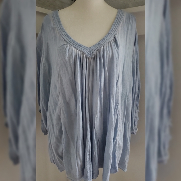 Free People Tops - Free People Size Large Pleated Denim Blouse